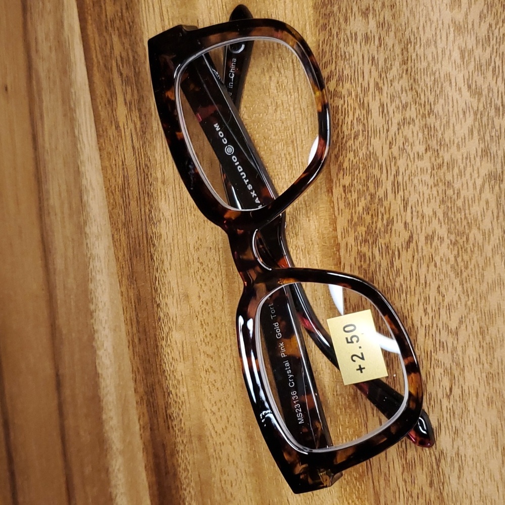 Reading Glasses‎